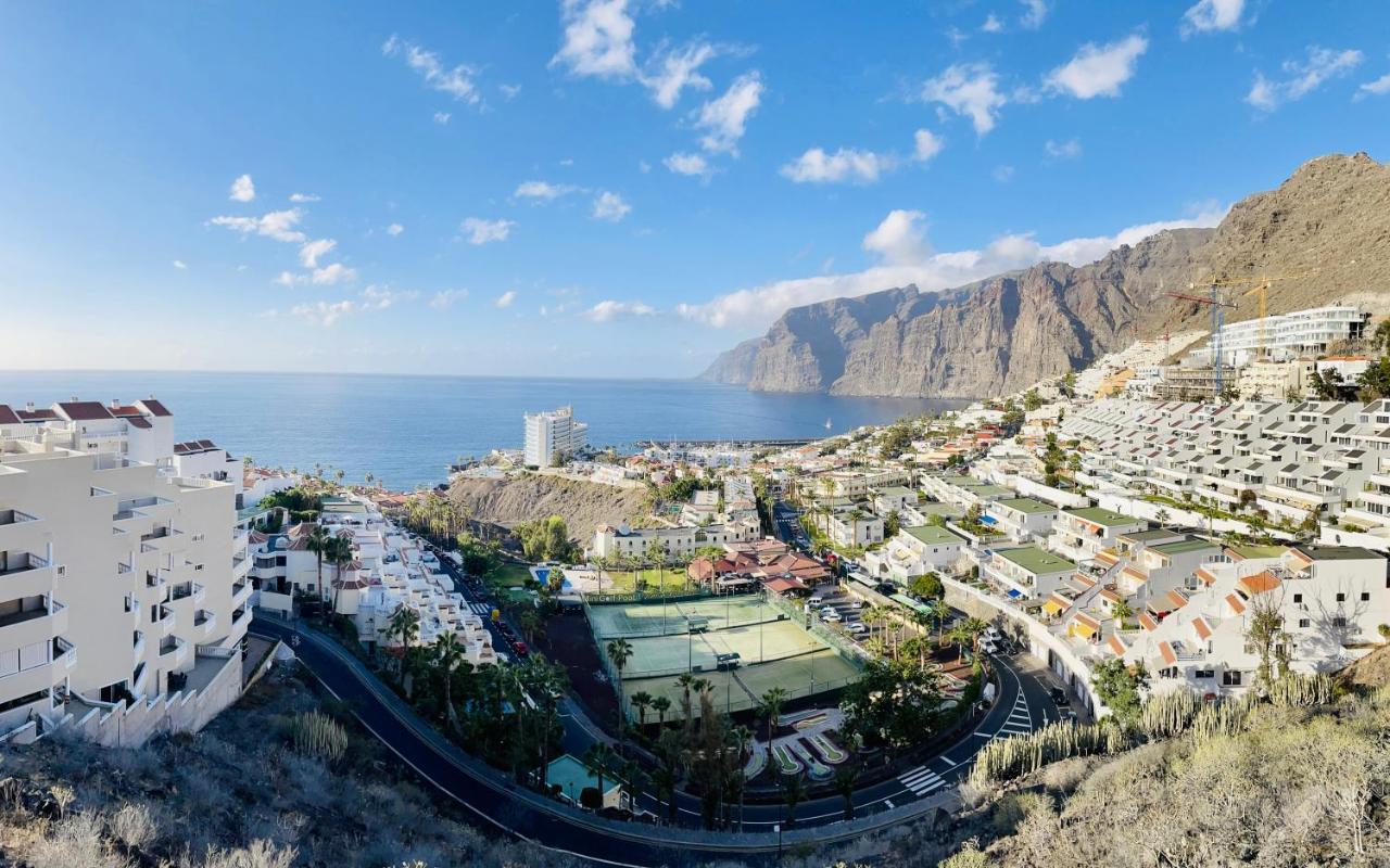 Amazing Duplex With Large Terrace And Sea Views Leilighet Puerto de Santiago  Eksteriør bilde
