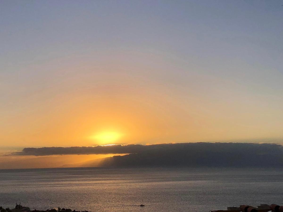 Amazing Duplex With Large Terrace And Sea Views Leilighet Puerto de Santiago  Eksteriør bilde
