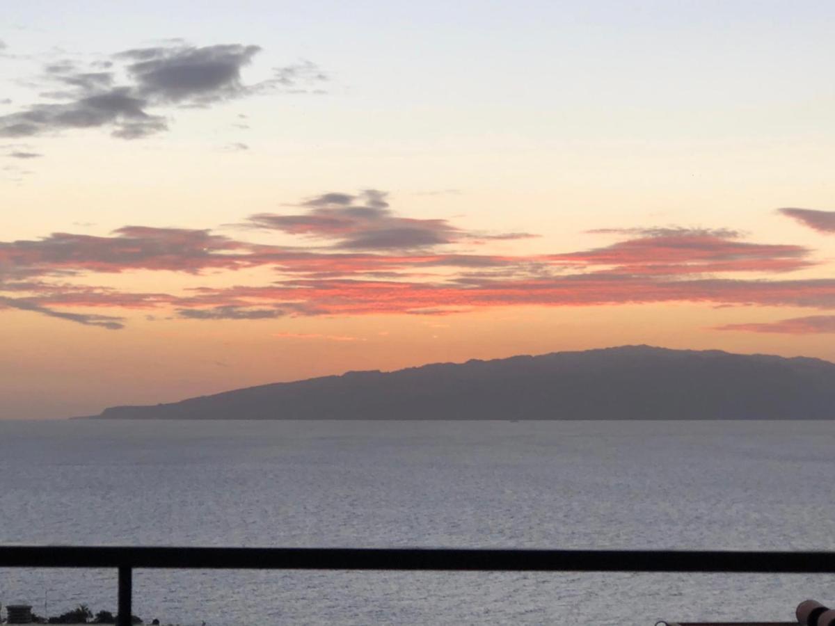 Amazing Duplex With Large Terrace And Sea Views Leilighet Puerto de Santiago  Eksteriør bilde