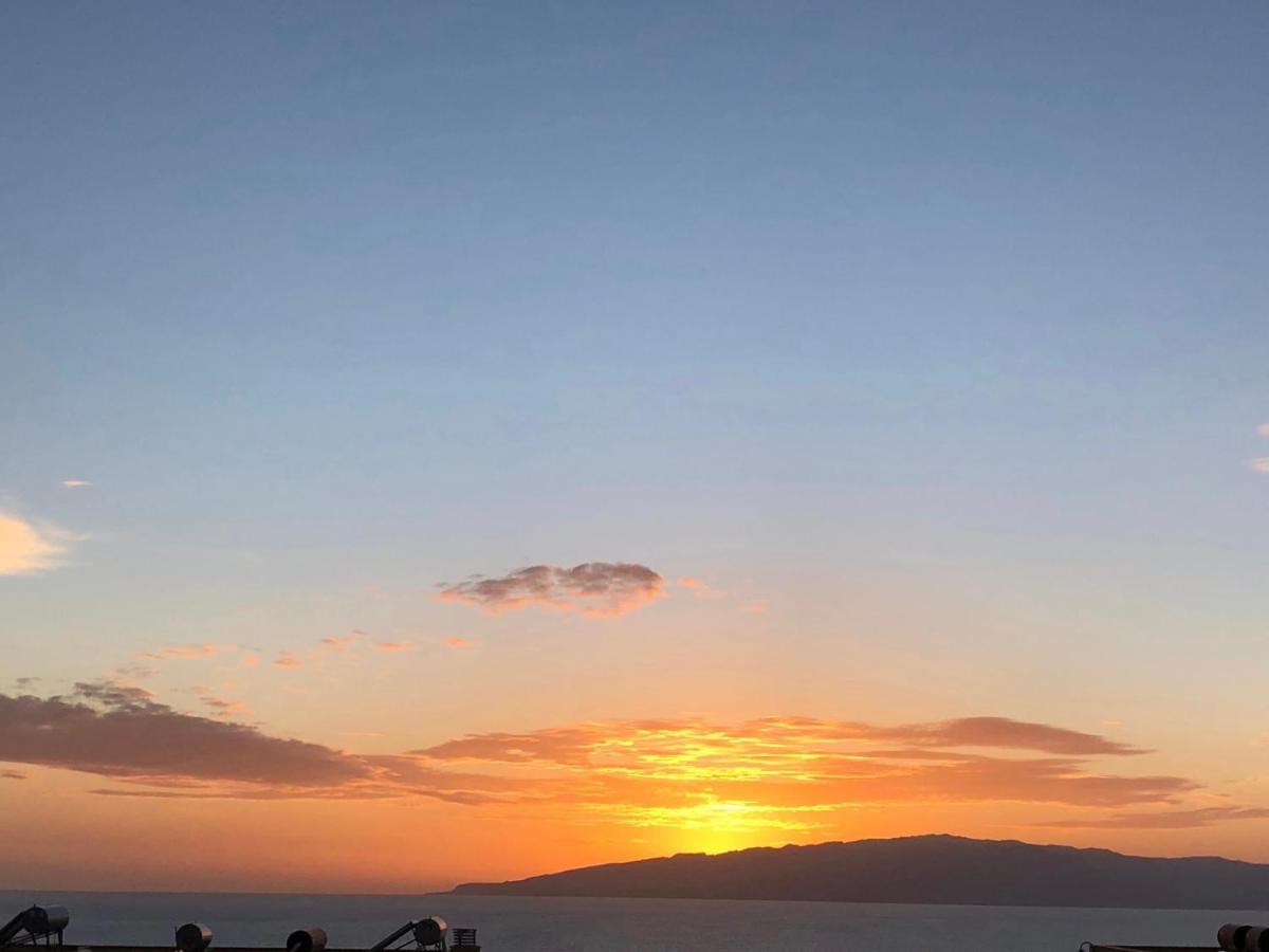 Amazing Duplex With Large Terrace And Sea Views Leilighet Puerto de Santiago  Eksteriør bilde