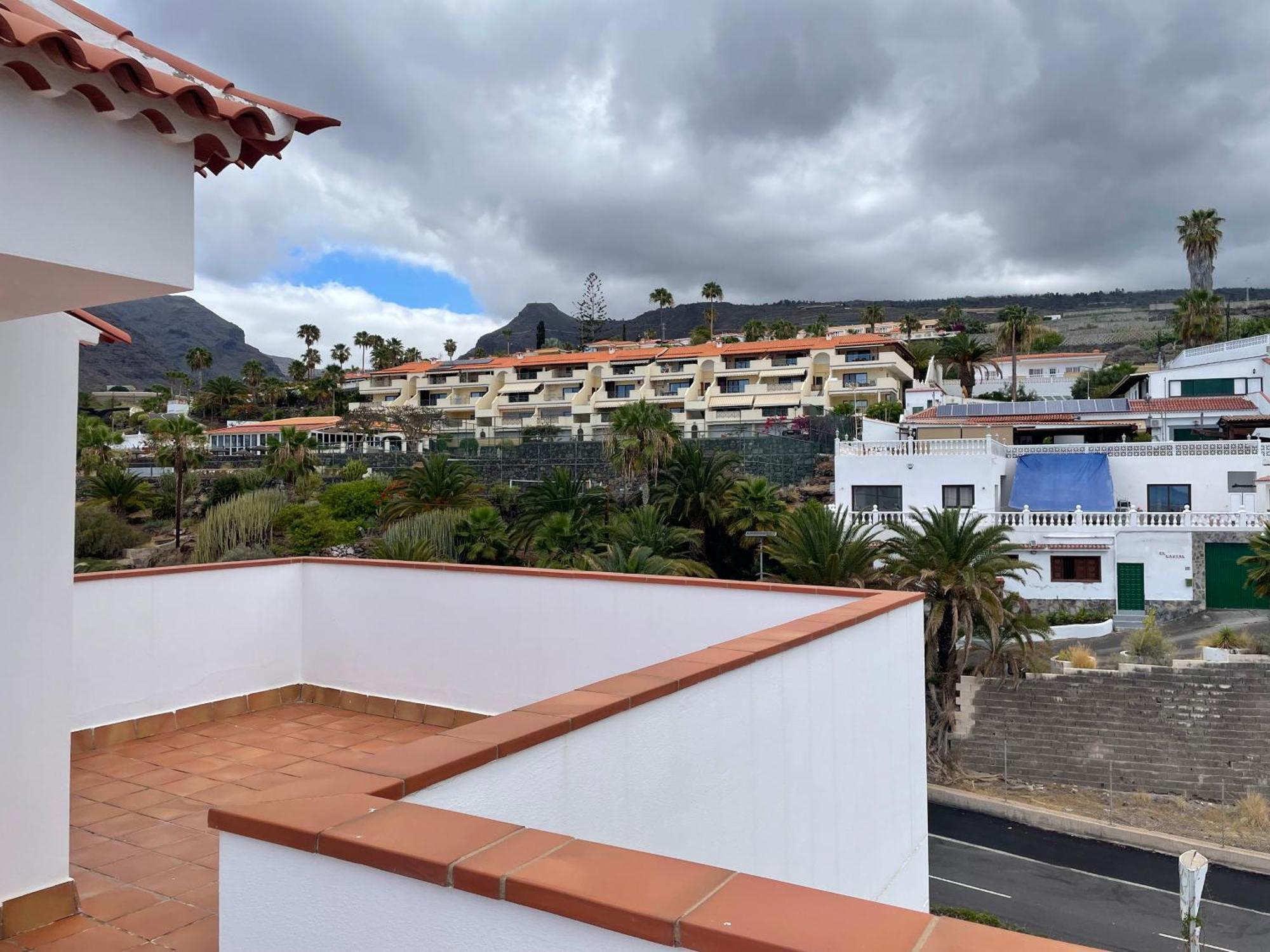 Amazing Duplex With Large Terrace And Sea Views Leilighet Puerto de Santiago  Eksteriør bilde